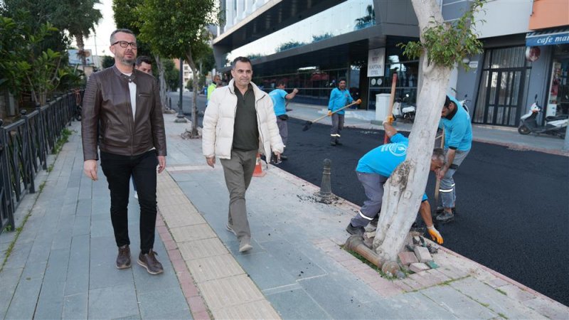 İskele caddesi asfaltla buluştu