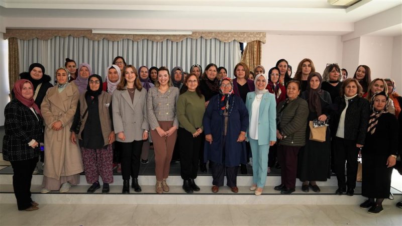 İz bırakan kadınlar söyleşide buluştu