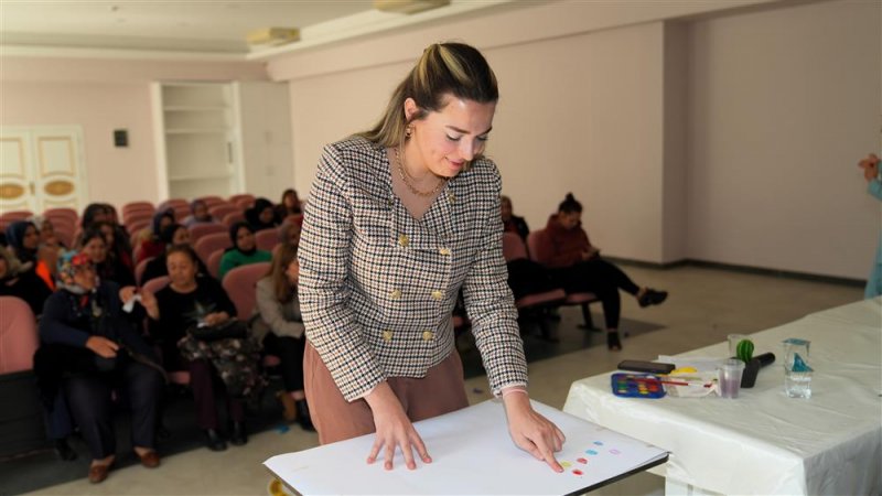 İz bırakan kadınlar söyleşide buluştu