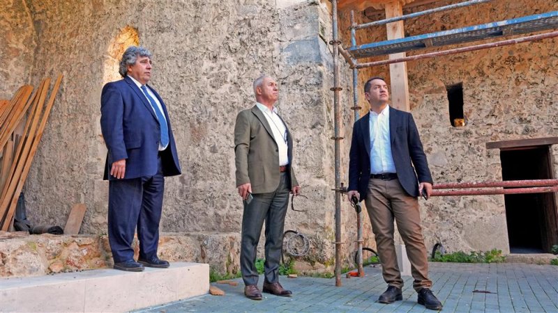 Tarihi oba medresesi’nde çalışmalar son aşamaya geldi