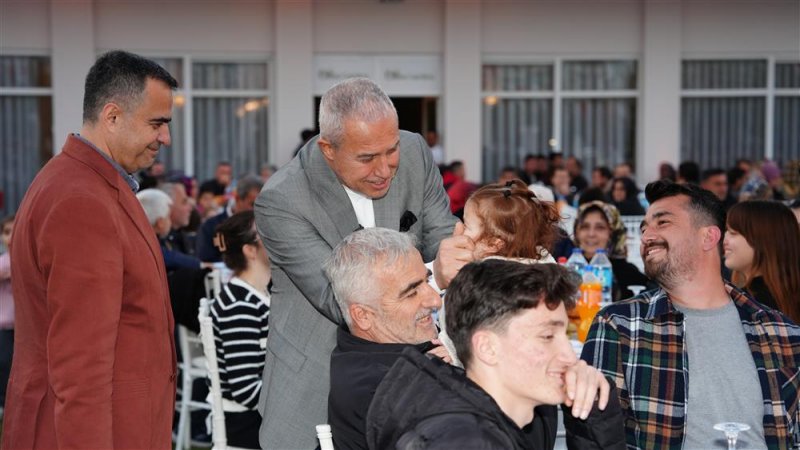 Alanya belediye personeli iftarda buluştu