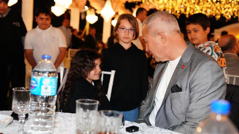 Alanya belediye personeli iftarda buluştu