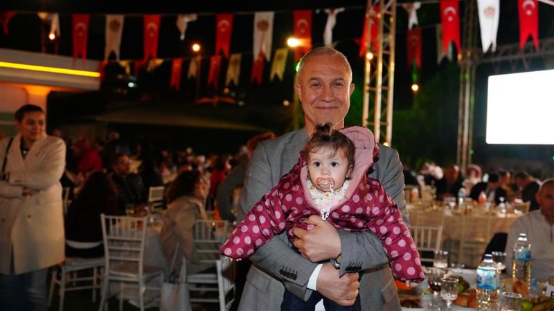 Alanya belediye personeli iftarda buluştu