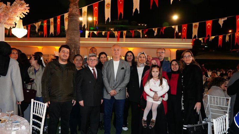Alanya belediye personeli iftarda buluştu