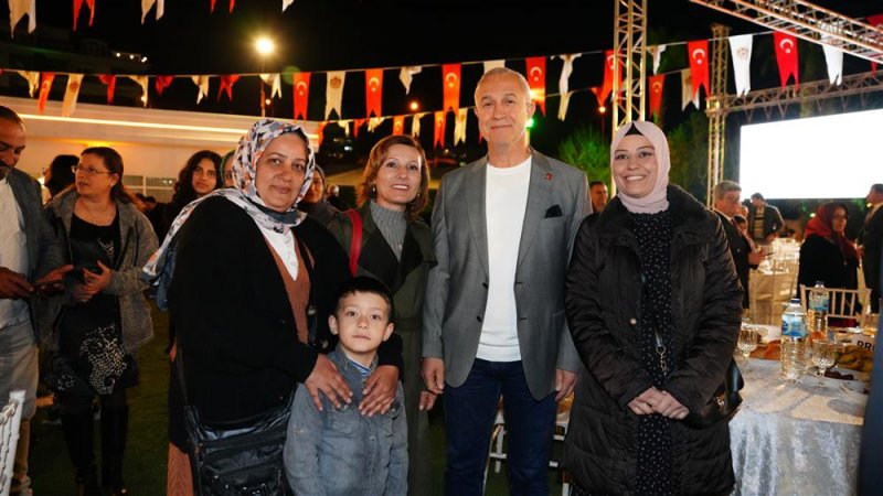 Alanya belediye personeli iftarda buluştu