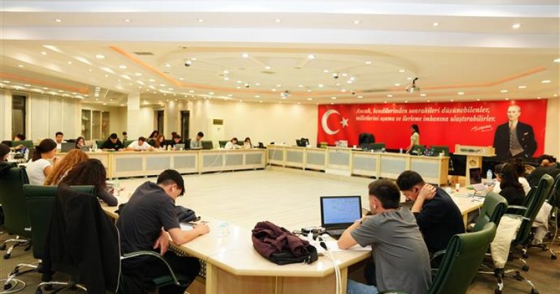 Alanya belediyesi eski meclis salonu öğrencilere tahsis edildi