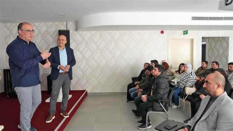 Alanya belediyesi etüt öğretmenlerine öğrenci motivasyonu semineri