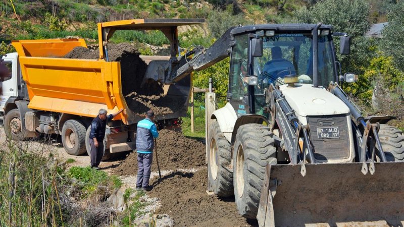 Alanya belediyesi'nden akdam’da atıl kalan o yola düzenleme