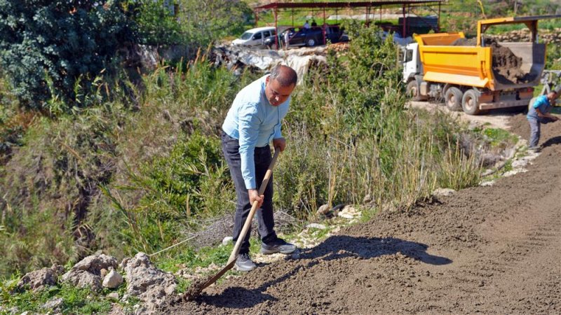 Alanya belediyesi'nden akdam’da atıl kalan o yola düzenleme