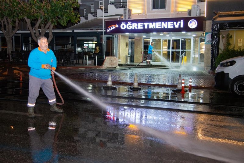 Alanya belediyesi’nden bayram öncesi temizlik