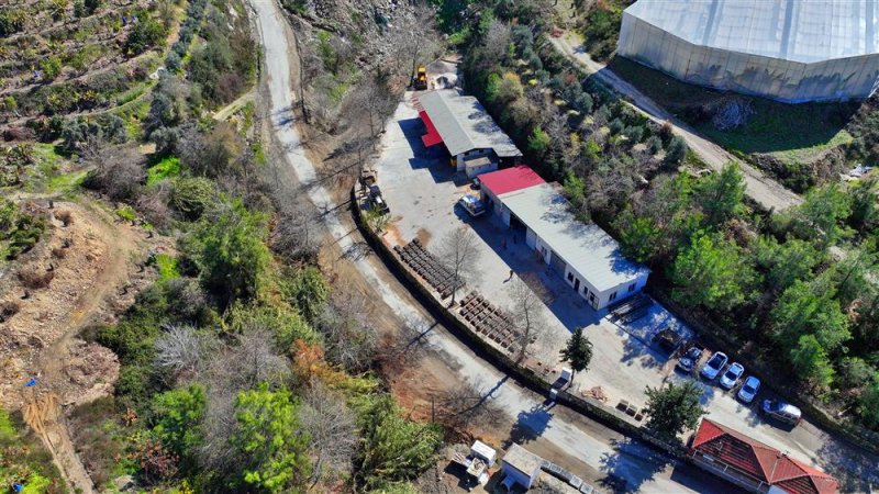 Alanya belediyesi'nden büyük tasarruf hamlesi: bordür/parke üretim tesisi yeniden hizmete başladı