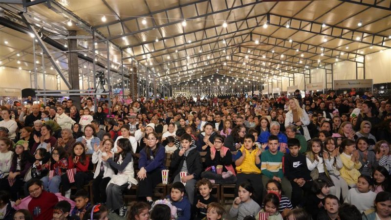 Alanya belediyesi’nin ramazan meydanı’na rekor katılım