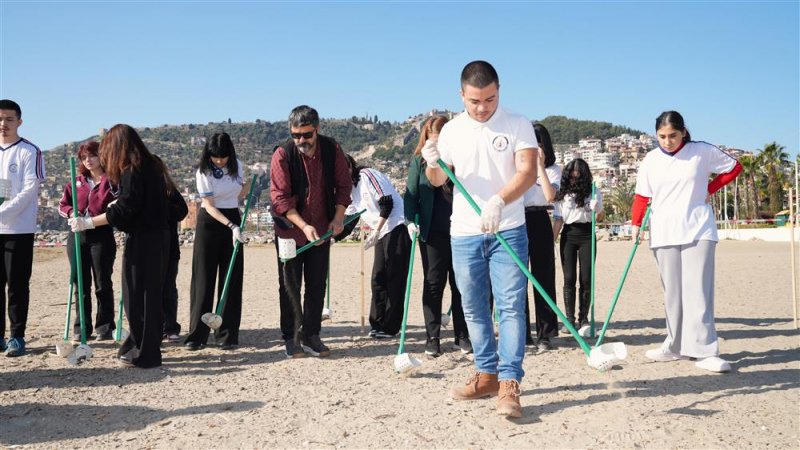 Alanya'da dört mevsim temiz deniz