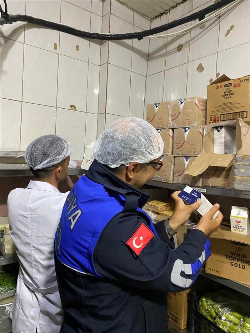 Alanya'da zabıta'dan bayram öncesi sıkı denetim