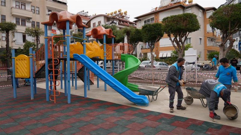 Başkan özçelik: parklarımızı modern ve güvenli hale getiriyoruz
