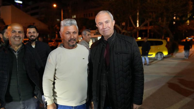 Başkan özçelik taksici esnafıyla buluştu &quot;taksilerle ilgili düzenlemeler yapacağız&quot;