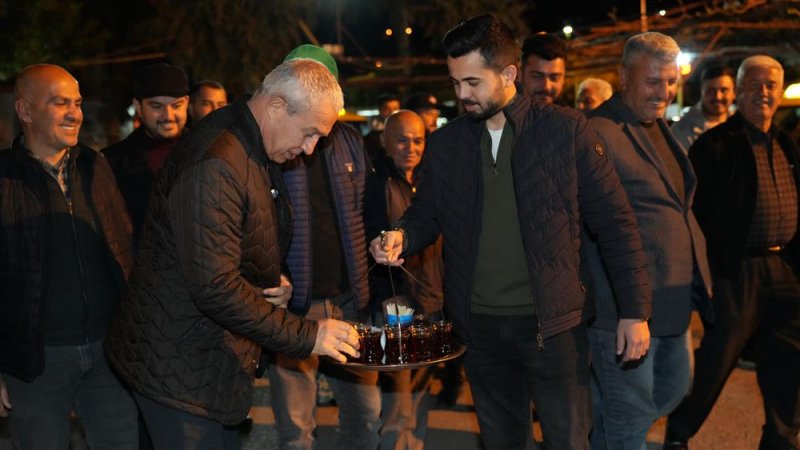 Başkan özçelik taksici esnafıyla buluştu &quot;taksilerle ilgili düzenlemeler yapacağız&quot;