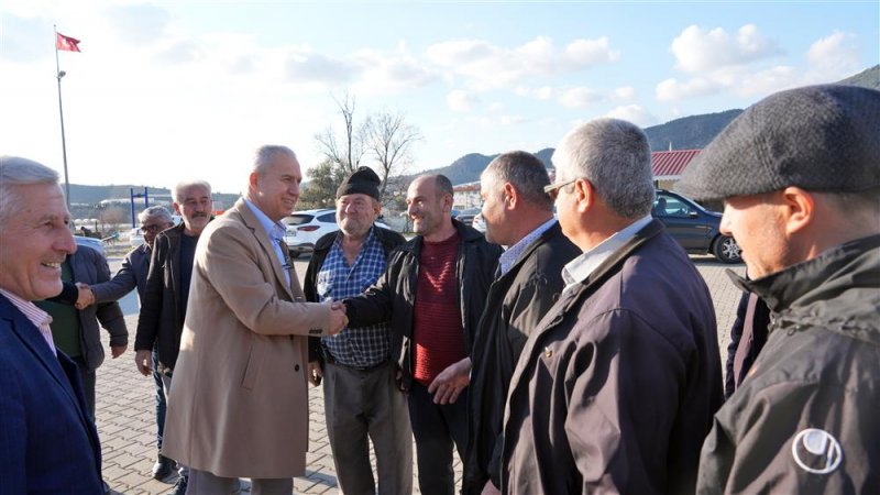 Başkan özçelik toslak’ta vatandaşlarla buluştu
