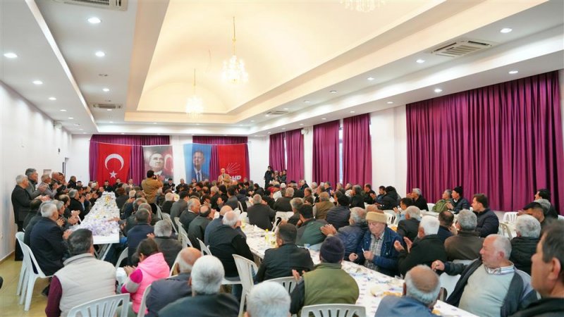 Başkan özçelik toslak’ta vatandaşlarla buluştu