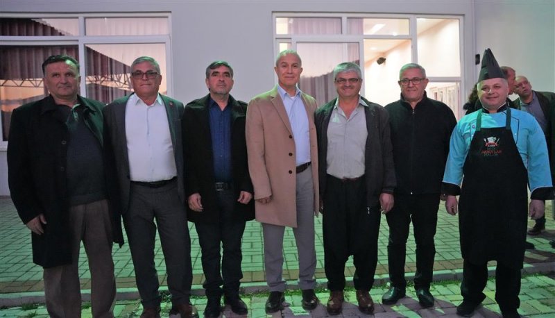 Başkan özçelik toslak’ta vatandaşlarla buluştu