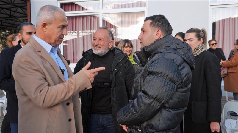 Başkan özçelik toslak’ta vatandaşlarla buluştu