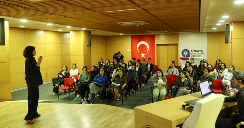 Büyükşehir’de Gençlere Avrupa Birliği Fırsatları Toplantısı