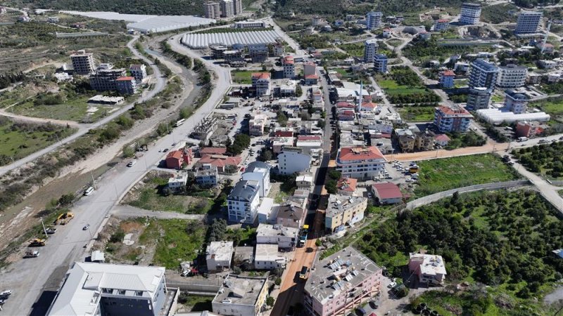 Demirtaş mahallesi’nin en yoğun caddesi asfaltla buluştu
