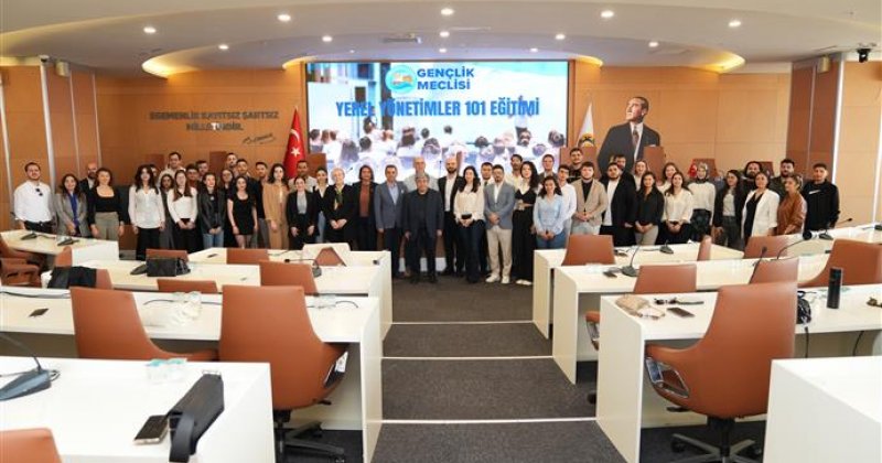 Gençler için yerel yönetimler 101 eğitimi tamamlandı