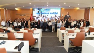 Gençler için yerel yönetimler 101 eğitimi tamamlandı