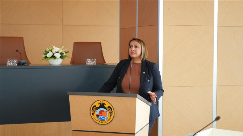 Gençler için yerel yönetimler 101 eğitimi tamamlandı
