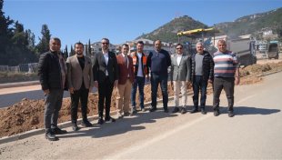 Mamadı yolu’nda çalışmalar çok yönlü sürüyor