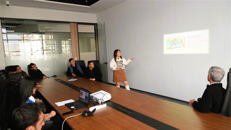 Sosyal tesis personeline sıfır atık eğitimi verildi
