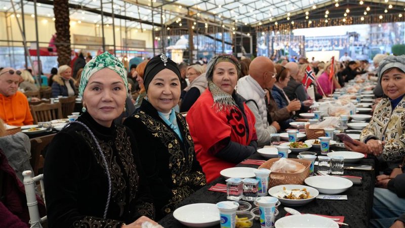 “yeni alanyalılar” iftar sofrasında buluştu