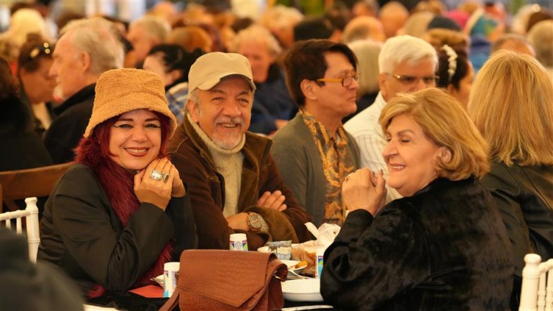 “yeni alanyalılar” iftar sofrasında buluştu
