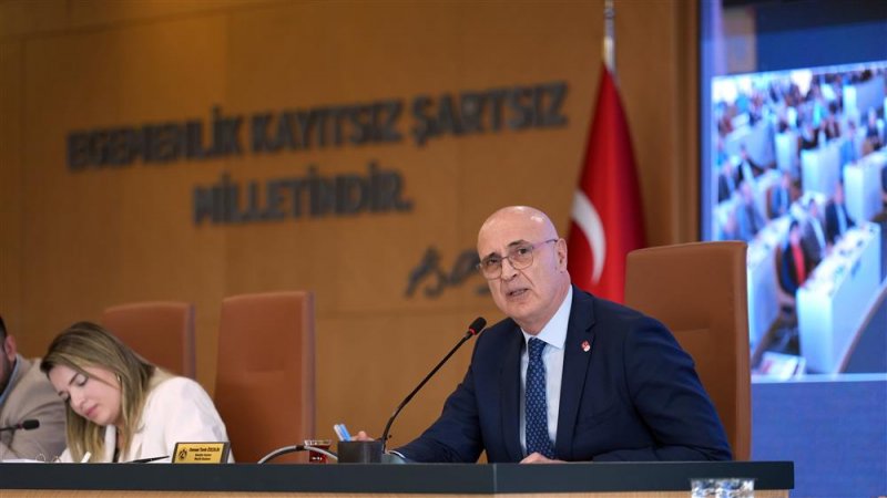 Alanya belediye meclisi'nden faaliyet raporuna onay başkan özçelik: bu kente yüzümüzü değil gönlümüzü döndük