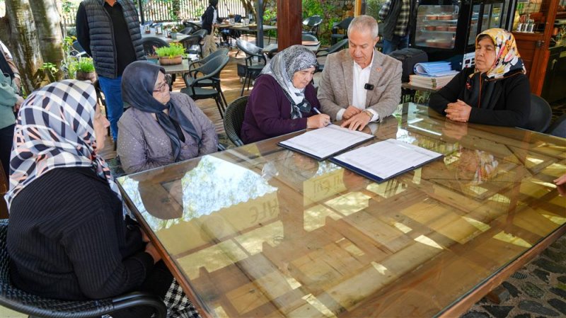 Alanya belediyesi'ne tahsis edilen tarihi ve ödüllü konak kültür turizmine kazandırılacak
