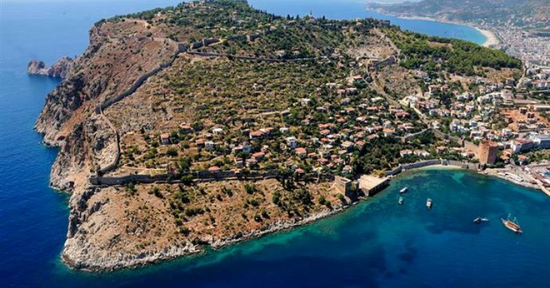 Alanya kalesi’nde araç trafiği kontrol altına alınıyor