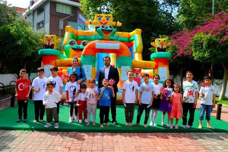 Balon park çocukların yüzünü güldürüyor