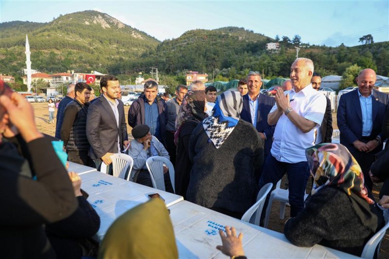 Başkan özçelik elikesik mahalle sakinleriyle buluştu