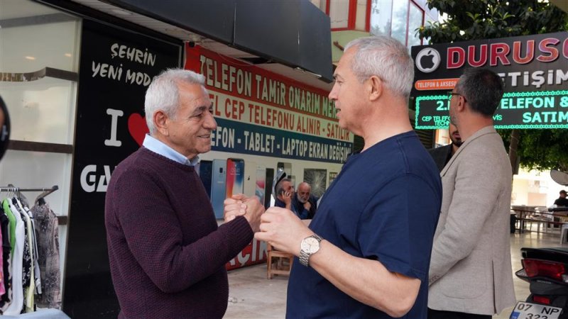 Başkan özçelik’ten esnaflara ziyaret