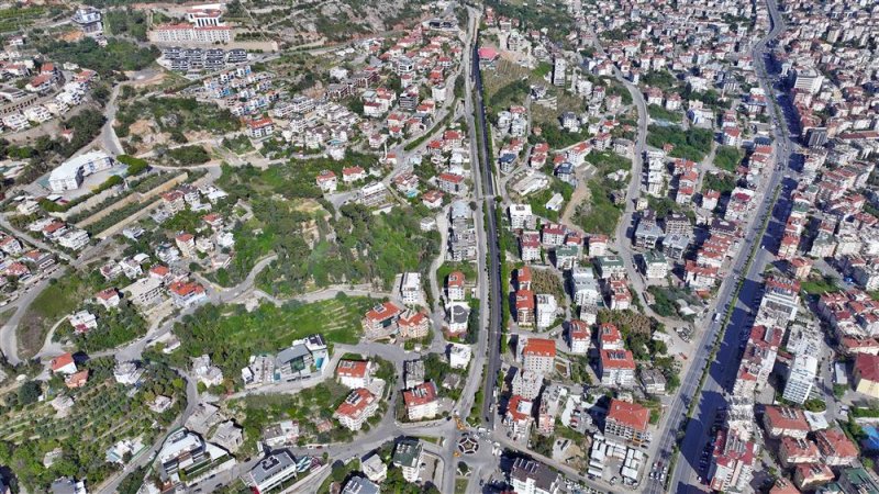 Başkan özçelik teras’taki asfalt çalışmasını yerinde inceledi