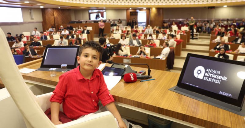 Büyükşehir’de 23 Nisan Temsili Çocuk Meclisi