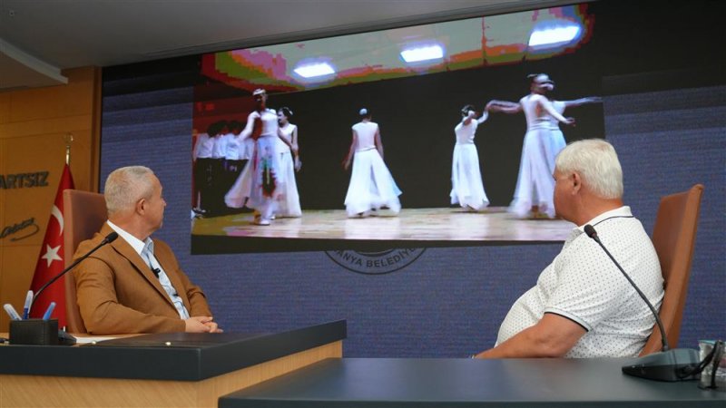 Kardeş şehir çocuklarından başkan özçelik'e ziyaret