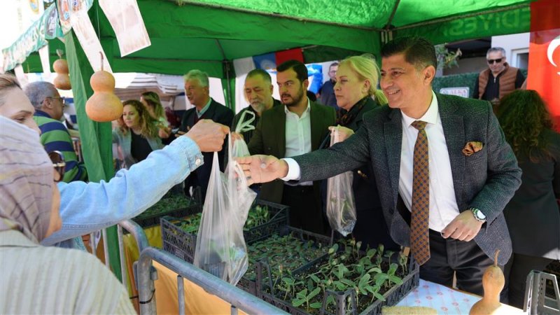 Ücretsiz su kabağı ve lif fidesi dağıtımı başladı