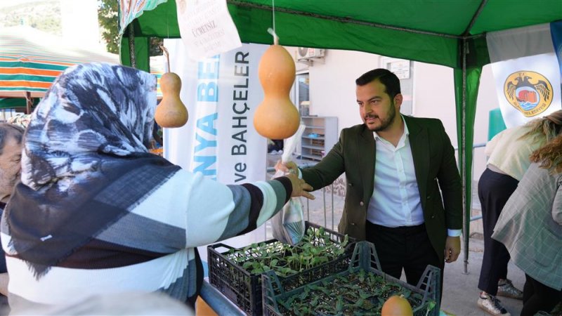 Ücretsiz su kabağı ve lif fidesi dağıtımı başladı