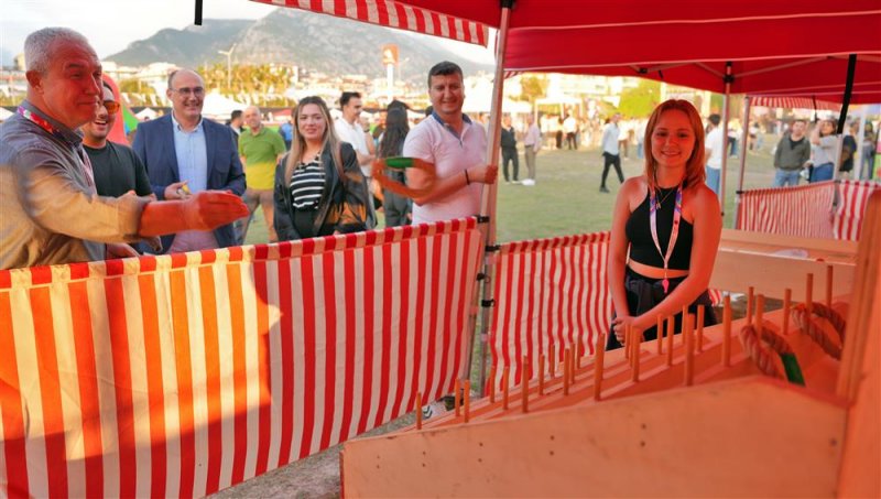 Alanya belediyesi gençlik festivali coşkuyla tamamlandı
