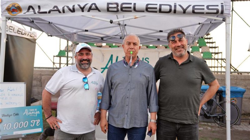 Alanya belediyesi gençlik festivali coşkuyla tamamlandı