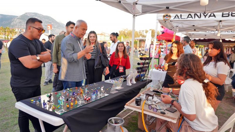 Alanya belediyesi gençlik festivali coşkuyla tamamlandı
