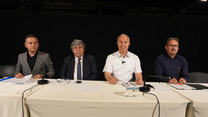 Alanya belediyesi'nden emlak vergisi takdir süreciyle ilgili bilgilendirme toplantısı