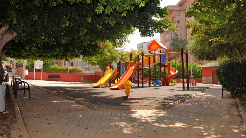 Alanya belediyesi kerimcik parkı&rsquo;nı yeniledi